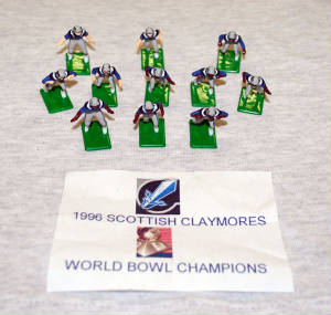 96claymoresminiteamfiguresrs.jpg