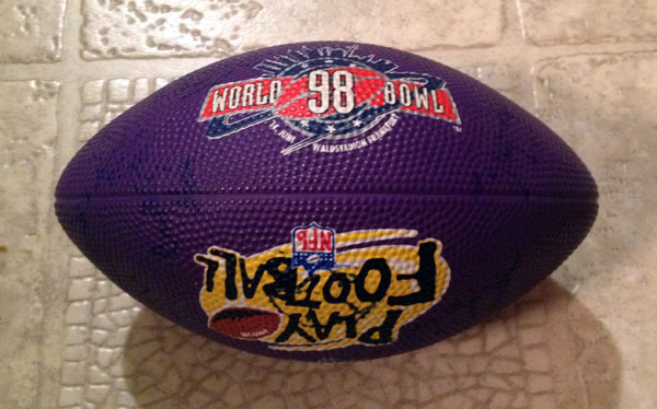 WB98FanBallSignedrs.jpg